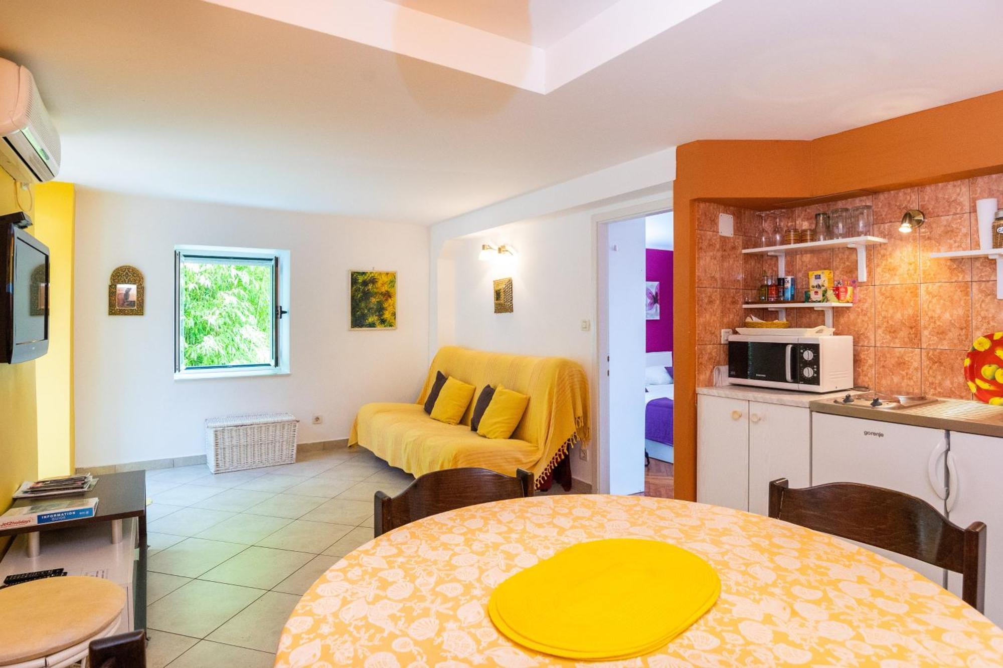 Apartments Mare Млини Номер фото